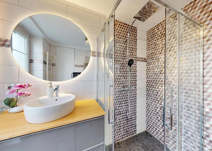 Saint-germain Amazing Paris